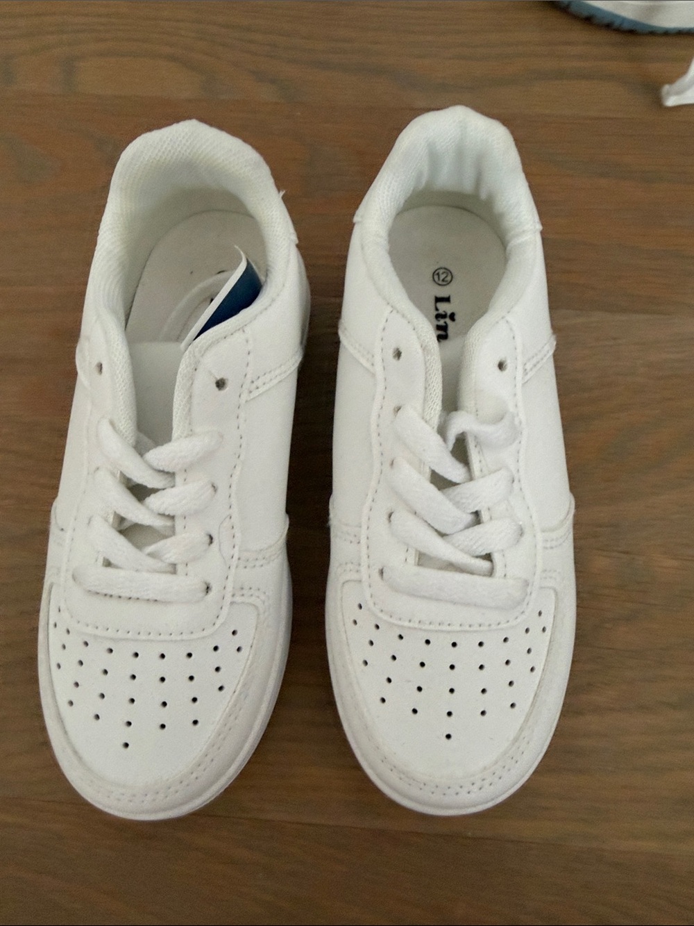 Link White Kids Sneakers with Perforated Toe